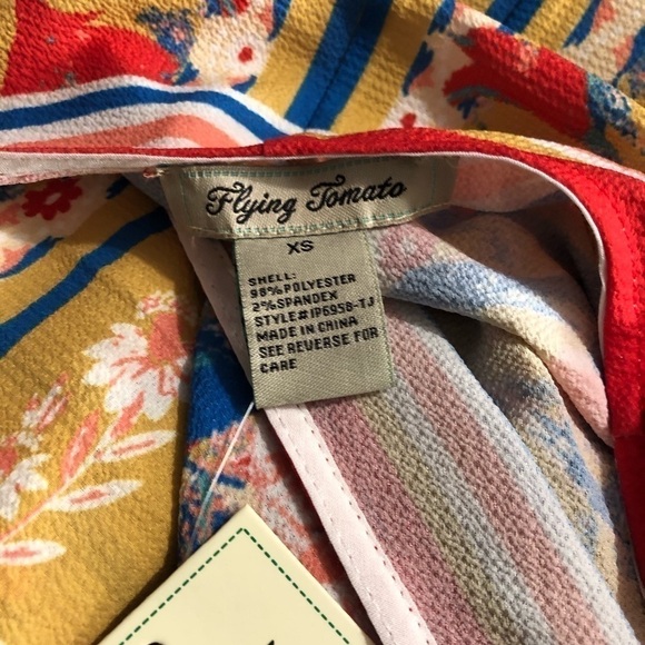 🆕Flying Tomato Yellow Floral Jumpsuit Size XS - Picture 8 of 10